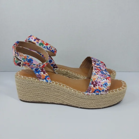 Kelly & Kate Women's size 9 M Espadrille Platform Flower Ankle Strap Sandals - Picture 6 of 13